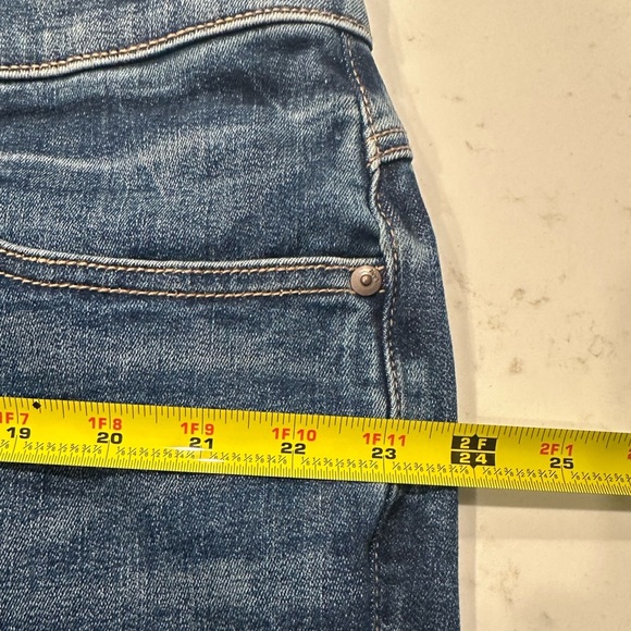 Lane Bryant medium wash high-rise boot jeans size 24 - Picture 9 of 12